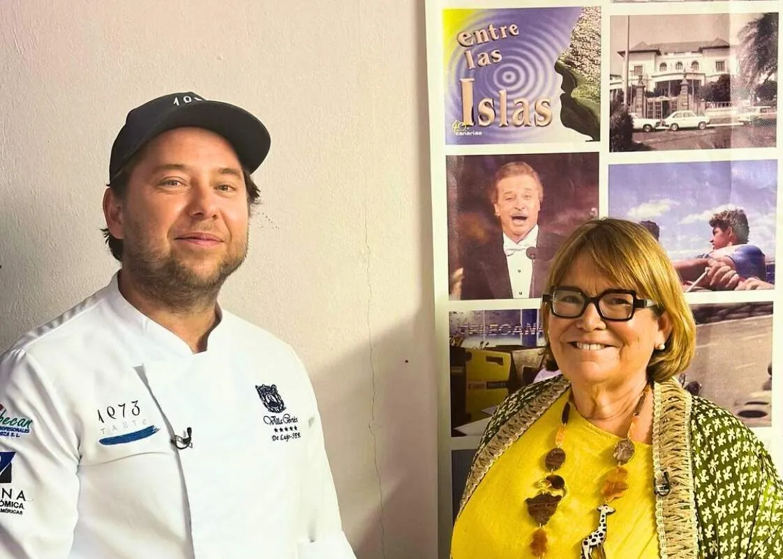 Marichu Fresno and Diego Schattenhofer on the set of RTVE Canarias’ Somos 8