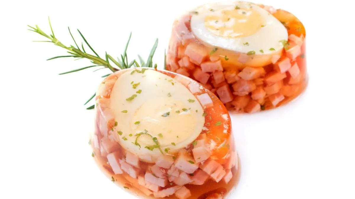 Aspic culinary gelling technique