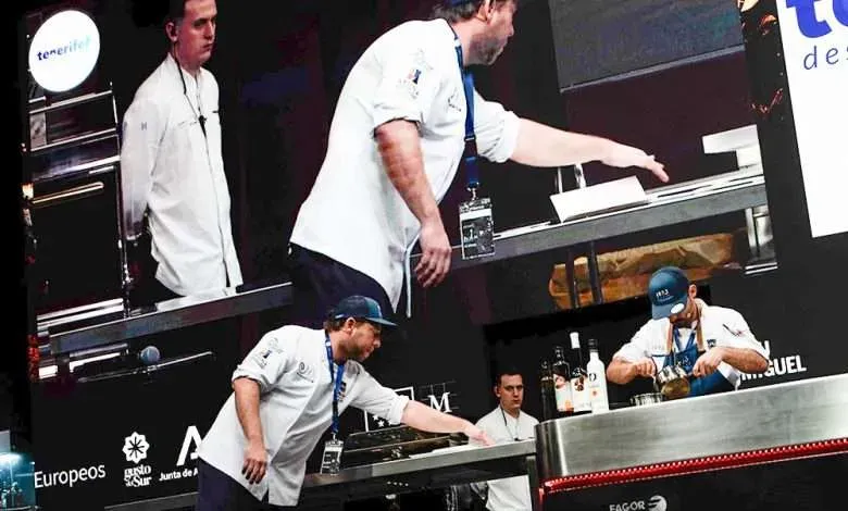 Diego Schattenhofer cooks on the stage of the Auditorio Principal at Madrid Fusión 2024